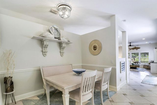 654 NE Little Kayak Point, Port Saint Lucie, FL 34983