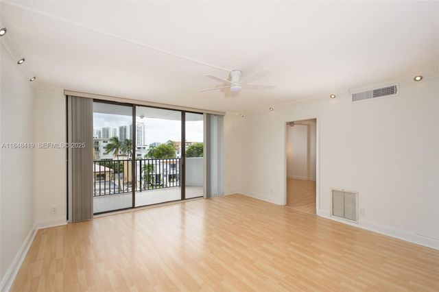 3703 NE 166th Street 408, North Miami Beach, FL 33160