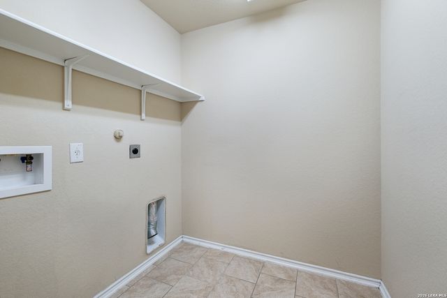 8831 Belgian, San Antonio, TX 78254