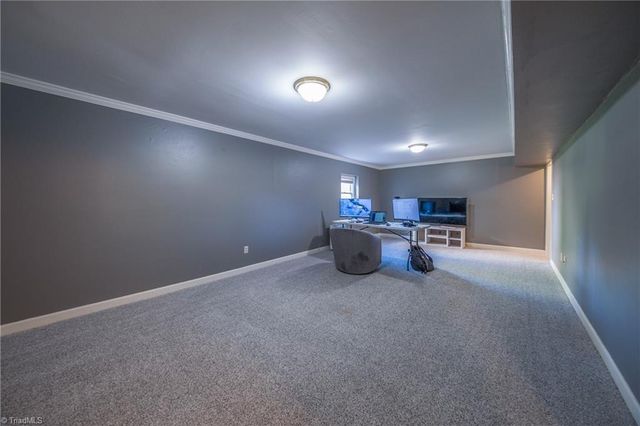 1930 Glenridge Drive, Kernersville, NC 27284