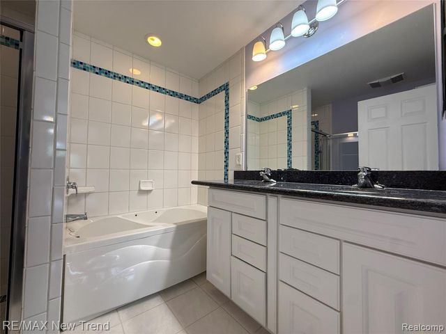 4356 Pine Ridge Court, Ann Arbor, MI 48105