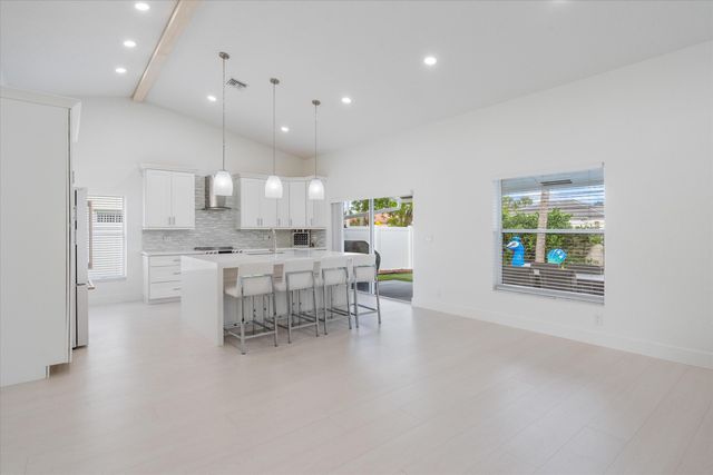 3780 Cypress Lake Drive, Lake Worth, FL 33467