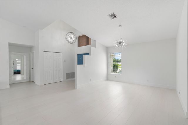 3780 Cypress Lake Drive, Lake Worth, FL 33467