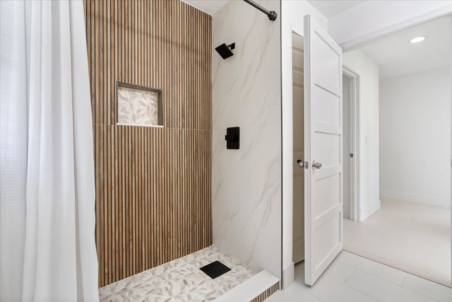 3780 Cypress Lake Drive, Lake Worth, FL 33467