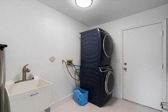 3780 Cypress Lake Drive, Lake Worth, FL 33467