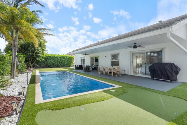 3780 Cypress Lake Drive, Lake Worth, FL 33467