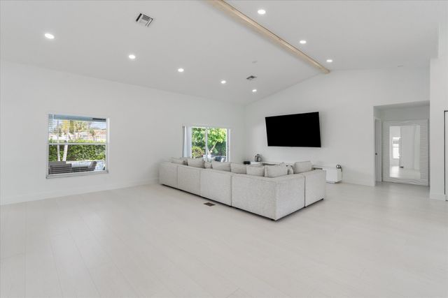 3780 Cypress Lake Drive, Lake Worth, FL 33467