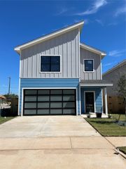 227 Pecan Street, Abilene, TX 79602