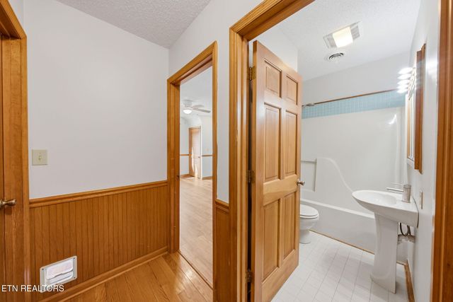 138 County Road 444, Athens, TN 37303