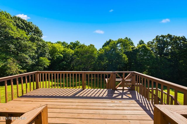 138 County Road 444, Athens, TN 37303