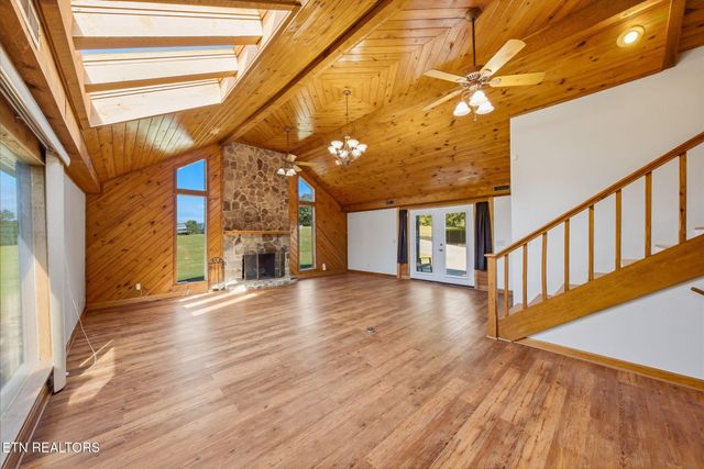 138 County Road 444, Athens, TN 37303