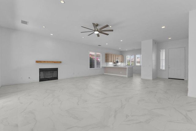 74613 Waterlily Circle, Palm Desert, CA 92260