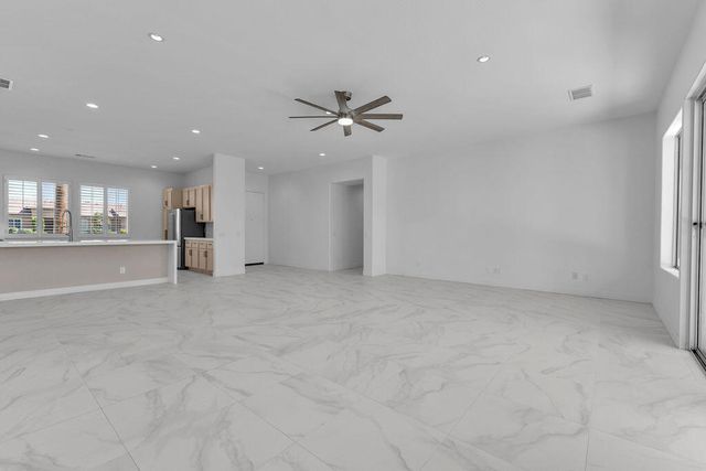 74613 Waterlily Circle, Palm Desert, CA 92260