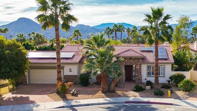 74613 Waterlily Circle, Palm Desert, CA 92260