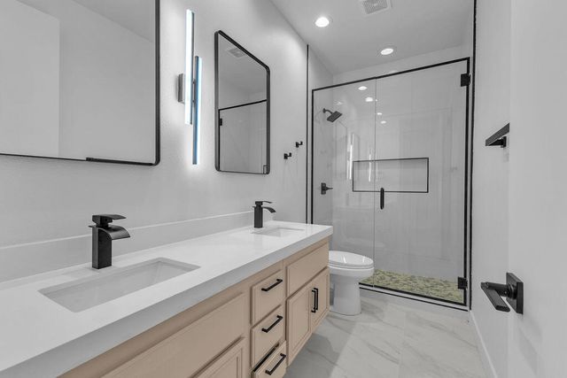 74613 Waterlily Circle, Palm Desert, CA 92260