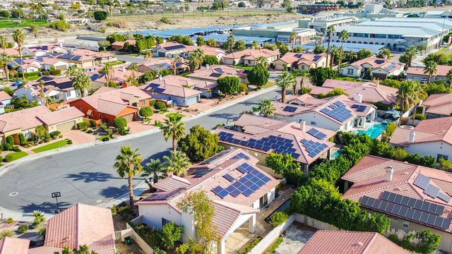 74613 Waterlily Circle, Palm Desert, CA 92260