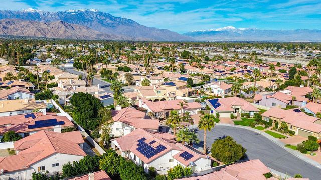 74613 Waterlily Circle, Palm Desert, CA 92260