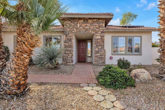 74613 Waterlily Circle, Palm Desert, CA 92260
