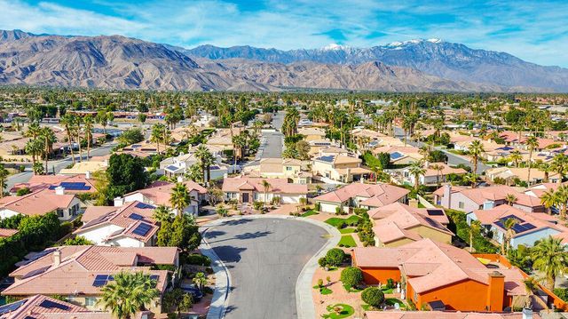 74613 Waterlily Circle, Palm Desert, CA 92260