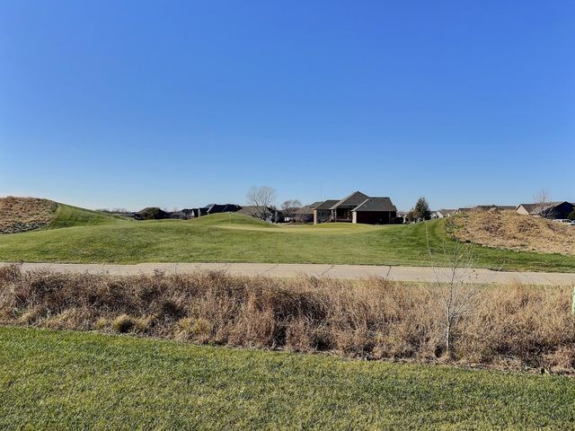 1705 Casey, Newton, KS 67114
