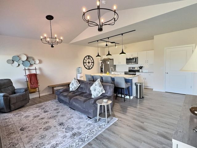 1705 Casey, Newton, KS 67114