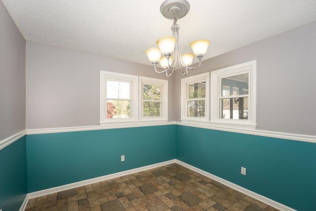 1616 Roberson Road, Hixson, TN 37343