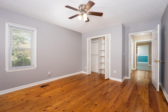 1616 Roberson Road, Hixson, TN 37343