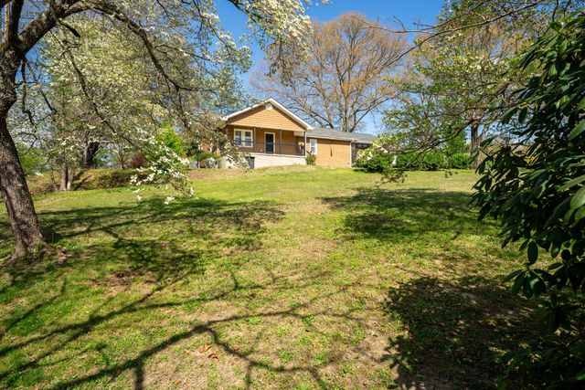 1616 Roberson Road, Hixson, TN 37343