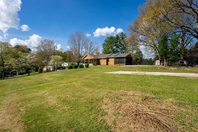 1616 Roberson Road, Hixson, TN 37343