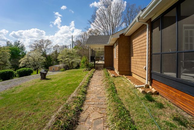 1616 Roberson Road, Hixson, TN 37343