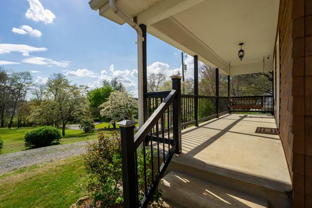 1616 Roberson Road, Hixson, TN 37343