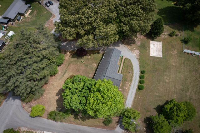 1616 Roberson Road, Hixson, TN 37343