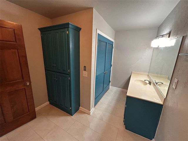 11300 N Pennsylvania Avenue 120, Oklahoma City, OK 73120