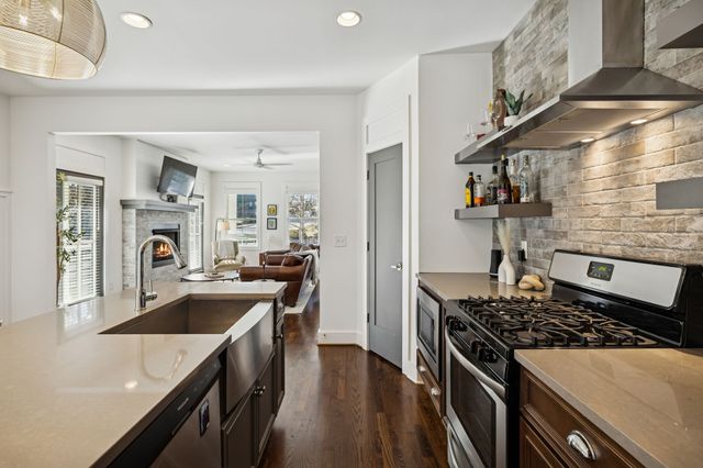 1 Claiborne St, Nashville, TN 37210