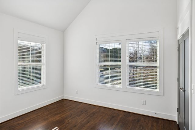 1 Claiborne St, Nashville, TN 37210