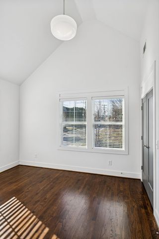 1 Claiborne St, Nashville, TN 37210