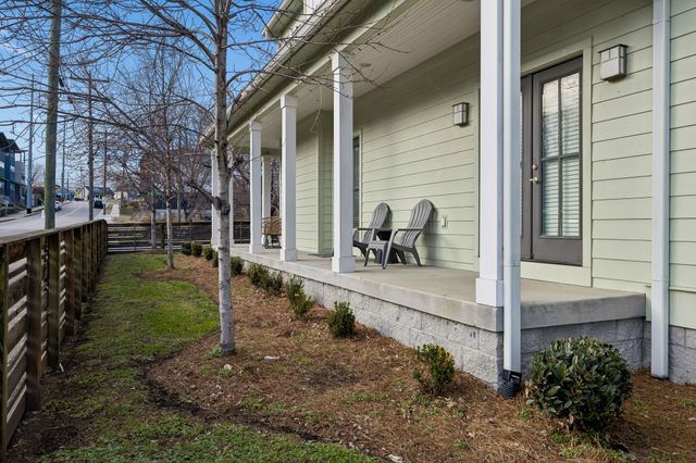 1 Claiborne St, Nashville, TN 37210