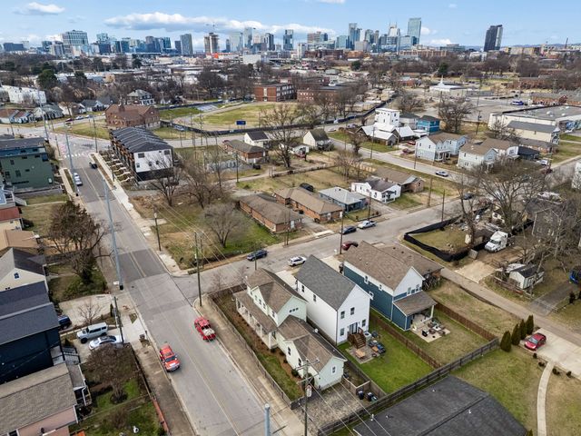 1 Claiborne St, Nashville, TN 37210