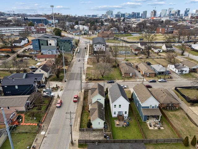 1 Claiborne St, Nashville, TN 37210