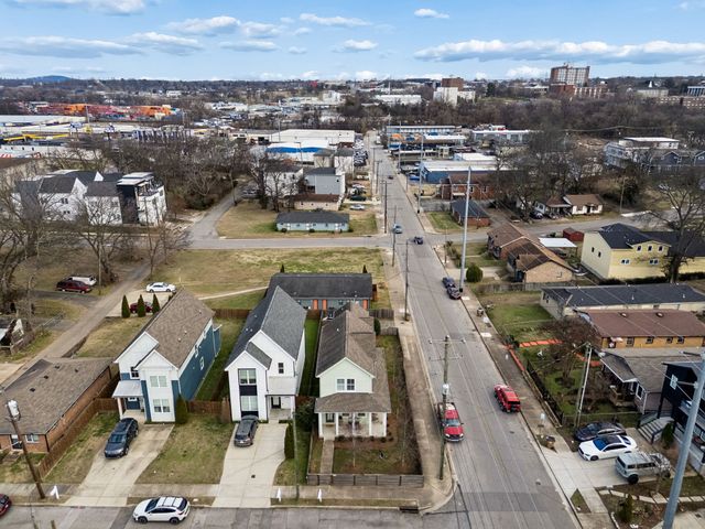 1 Claiborne St, Nashville, TN 37210