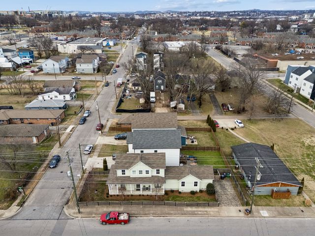 1 Claiborne St, Nashville, TN 37210