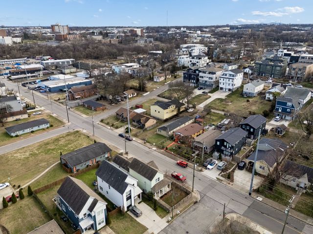 1 Claiborne St, Nashville, TN 37210