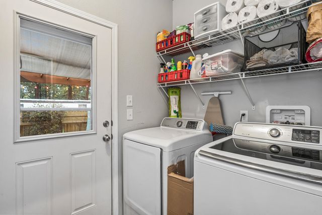 19930 Limelight Drive 421, Bend, OR 97702