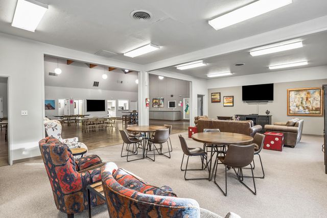 19930 Limelight Drive 421, Bend, OR 97702