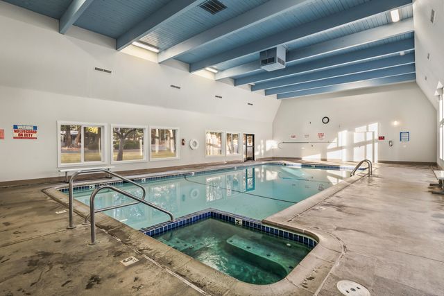 19930 Limelight Drive 421, Bend, OR 97702