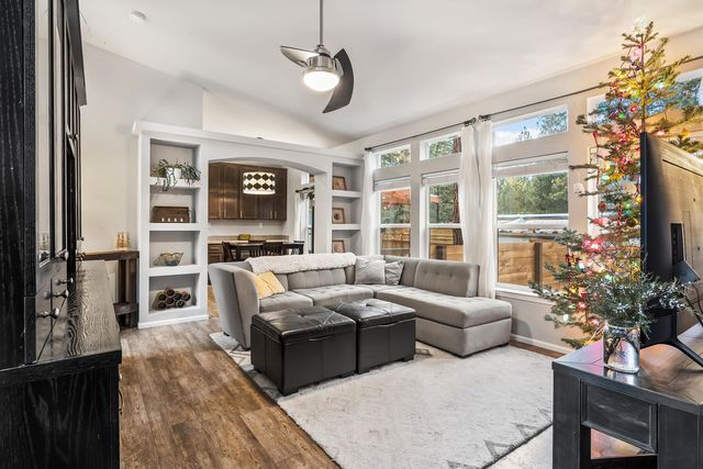 19930 Limelight Drive 421, Bend, OR 97702