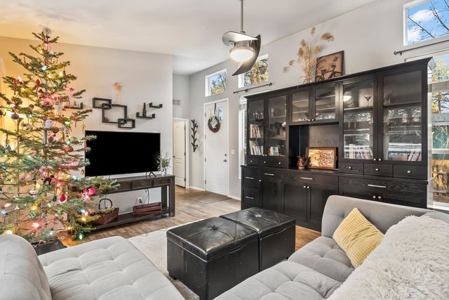 19930 Limelight Drive 421, Bend, OR 97702