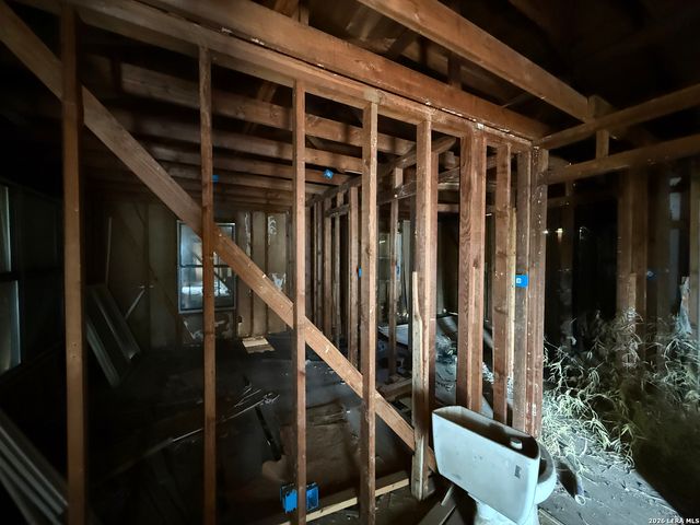 638 Belmont, San Antonio, TX 78202