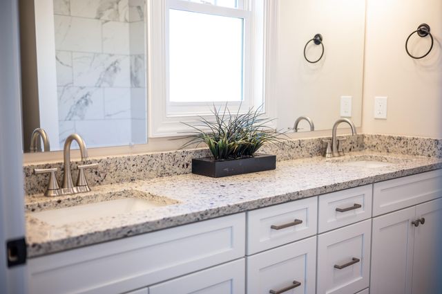 10510 Leesville RD, Lynch Station, VA 24571