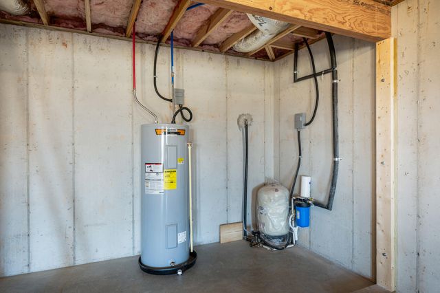 10510 Leesville RD, Lynch Station, VA 24571